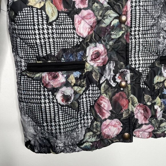 aNYplace Floral Quilted Bomber Jacket Women's Size Medium‎ - Picture 4 of 9